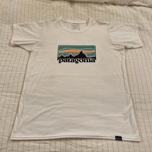 Patagonia shirt, size M